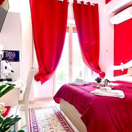 Terrazza Garibaldi Bed and Breakfast Napels Buitenkant foto