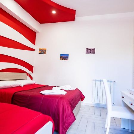 Terrazza Garibaldi Bed and Breakfast Napels Buitenkant foto